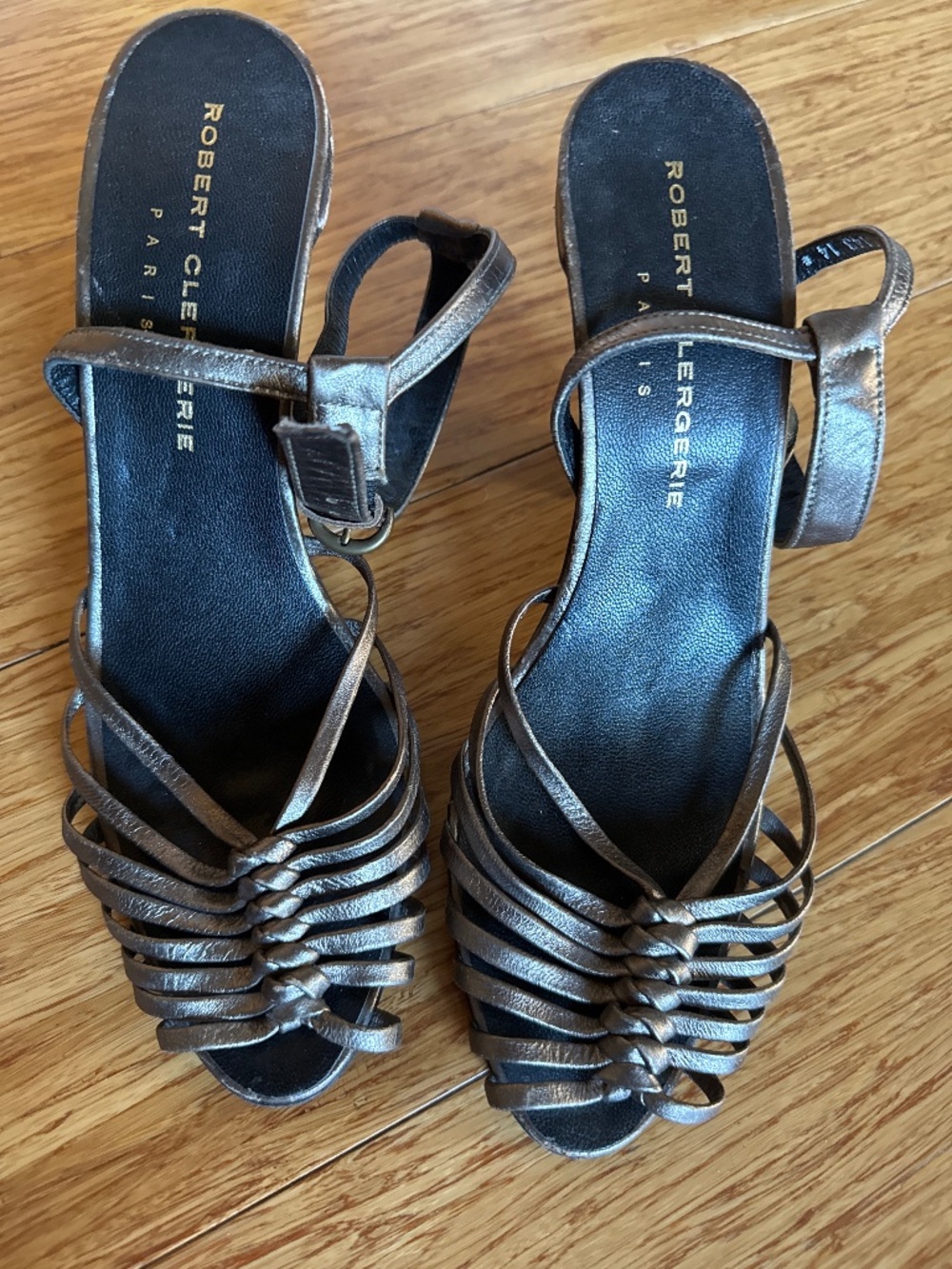 Robert Clergerie metallic gray sandals